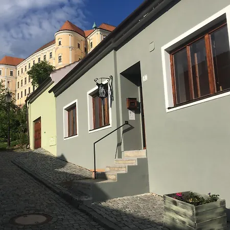 Castle-wall-inn Penzion 3*