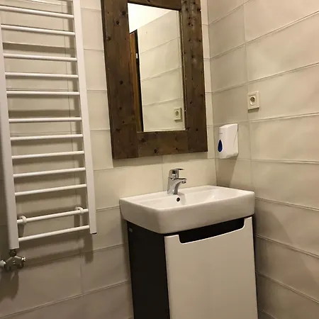 Castle-wall-inn ミクロフ